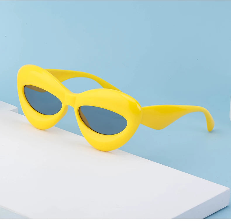 Oversized Lip-Shaped Sunglasses