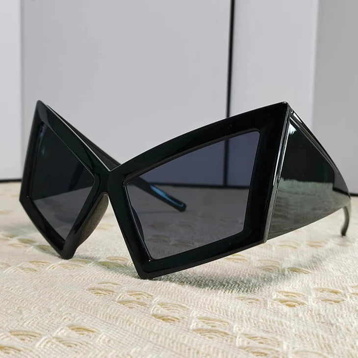 Oversized Retro Cat Eye Sunglasses