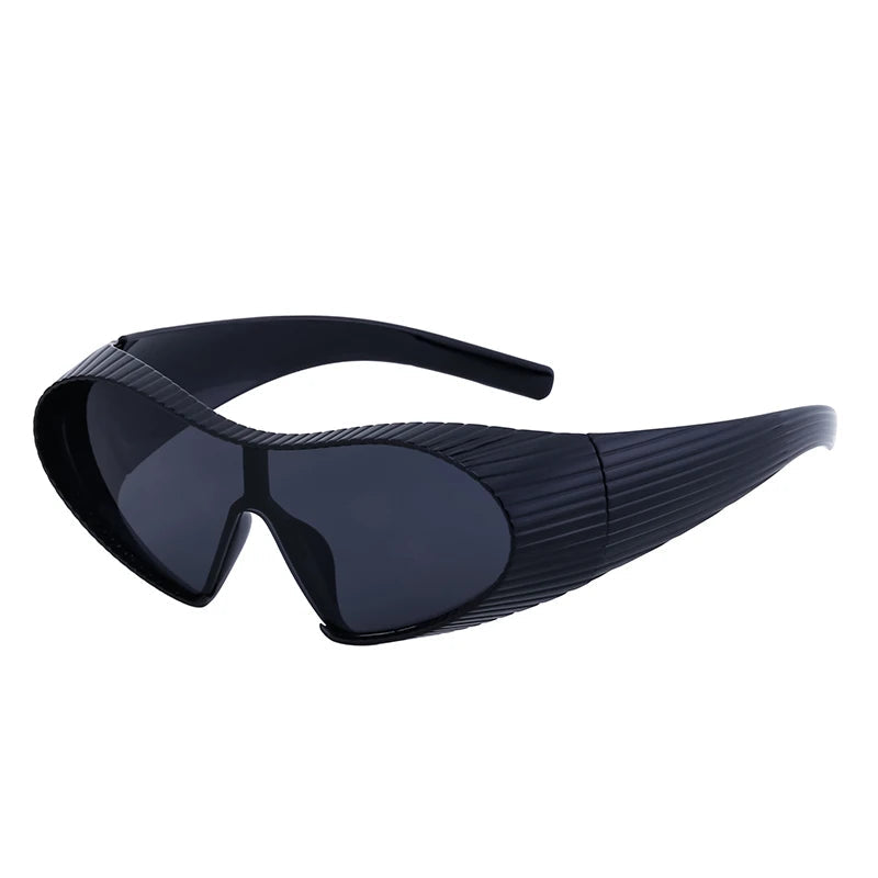 Futuristic Oversized One-Piece Cat Eye Sunglasses