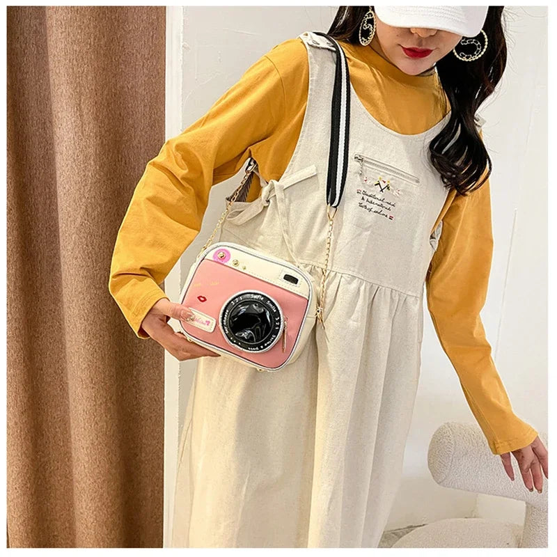 Vintage Camera Design Crossbody Bag
