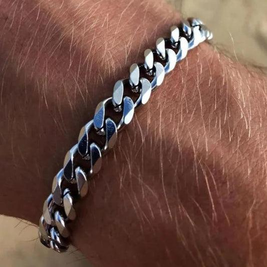 Curb Link Chain Stainless Steel Bracelet in Silver - 11mm