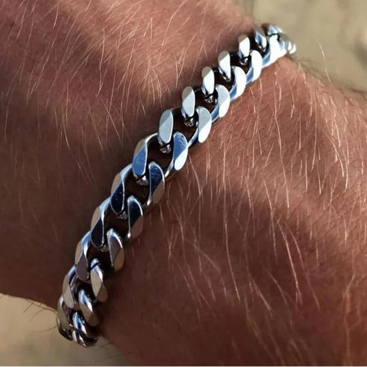 Curb Link Chain Stainless Steel Bracelet in Silver - 9mm