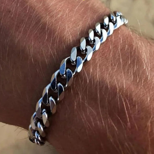 Curb Link Chain Stainless Steel Bracelet in Vintage Silver - 11mm