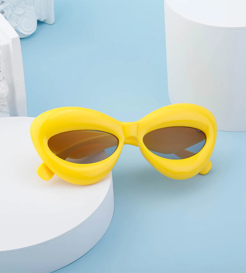 Oversized Lip-Shaped Sunglasses