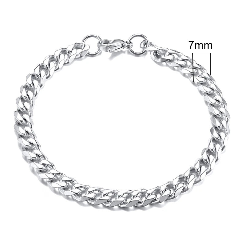 Curb Link Chain Stainless Steel Bracelet in Silver - 7mm
