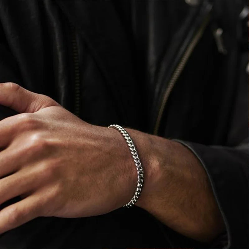 Curb Link Chain Stainless Steel Bracelet in Silver - 5mm
