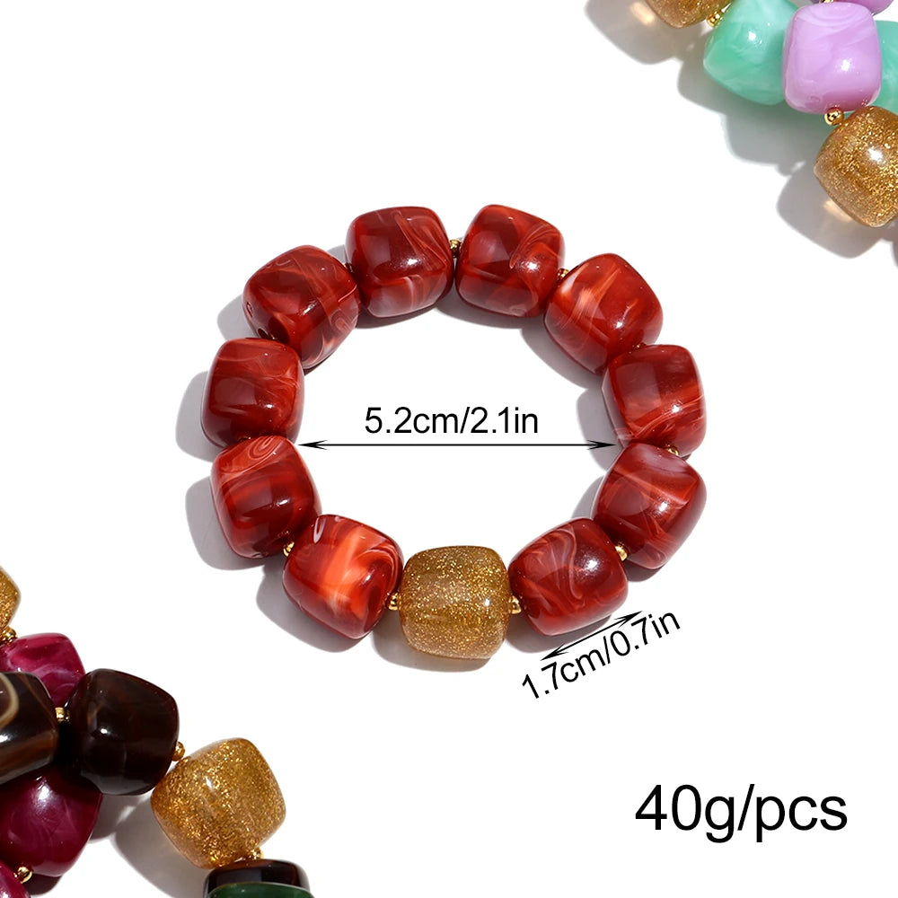 Beaded bracelet with measurements and weight displayed on a white background