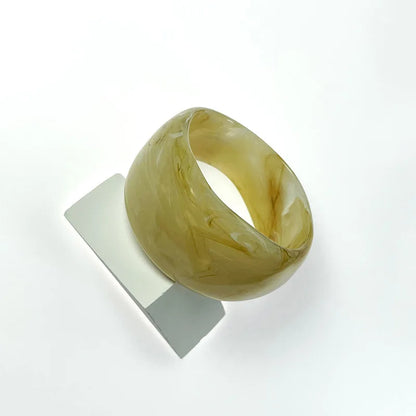 Vintage Resin Bangle Bracelet