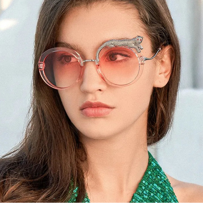 Woman wearing a stylish eyeglasses with a blurred background
