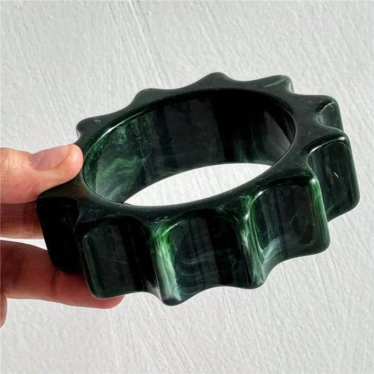 Chunky Vintage Marbled Green Bangle