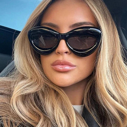 Oversized Lip-Shaped Sunglasses