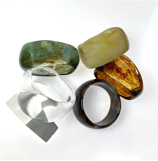 Vintage Resin Bangle Bracelet