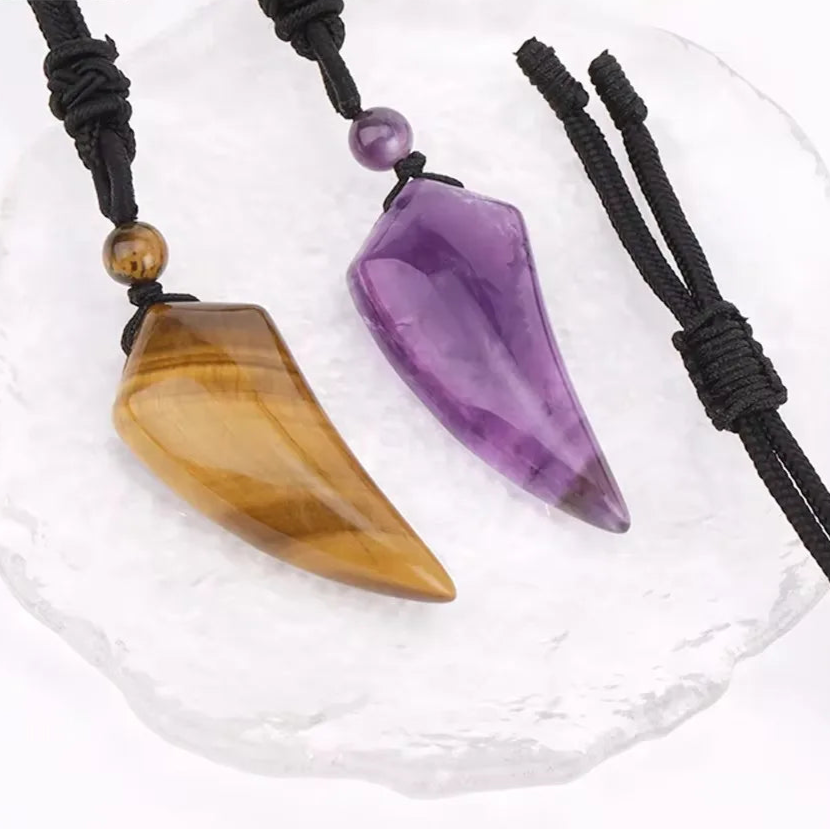 Natural Stone Cut Wolf Tooth Shape Pendant Necklace