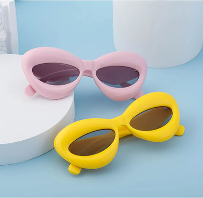 Oversized Lip-Shaped Sunglasses